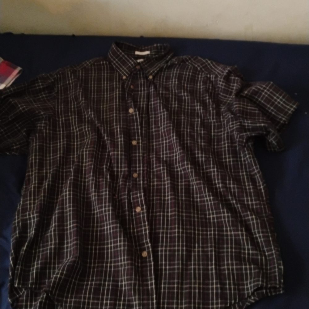 Black Casual Button Down Shirt with Plaid Pattern